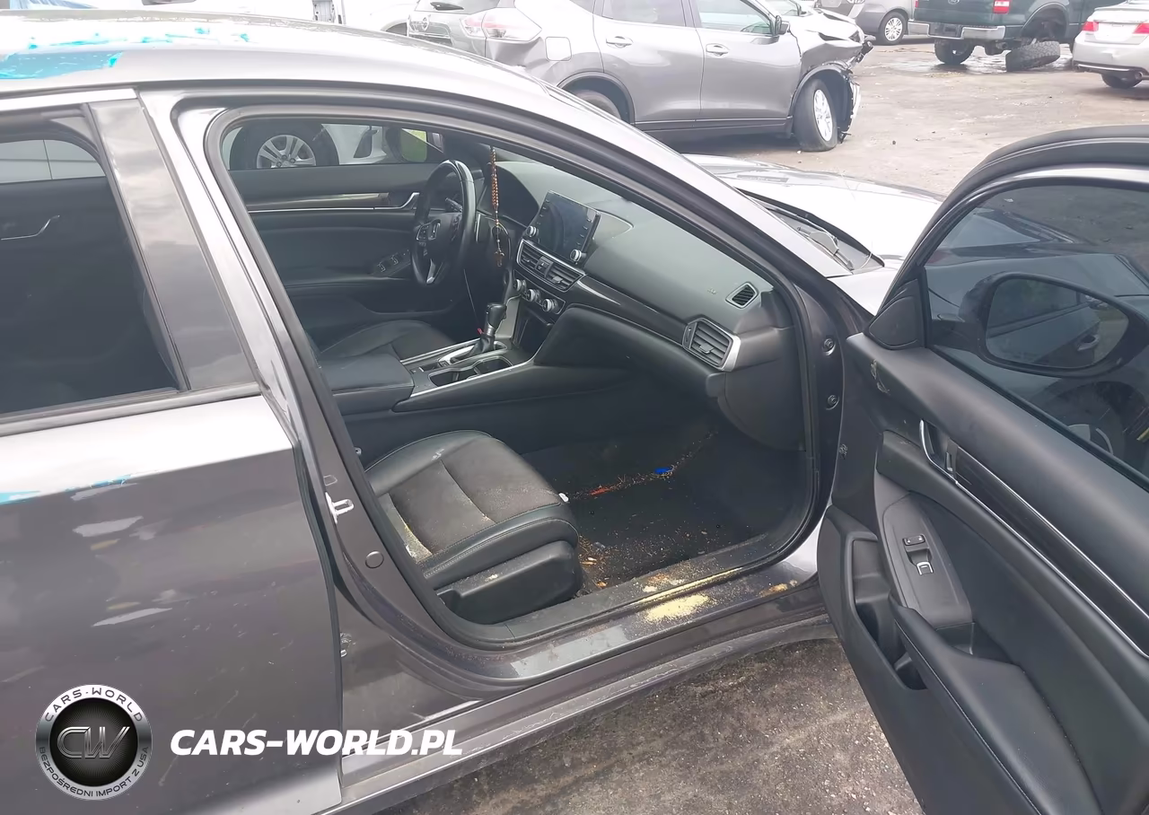 2018 Honda Accord Sport VIN:1HGCV1F32JA179001 - 5