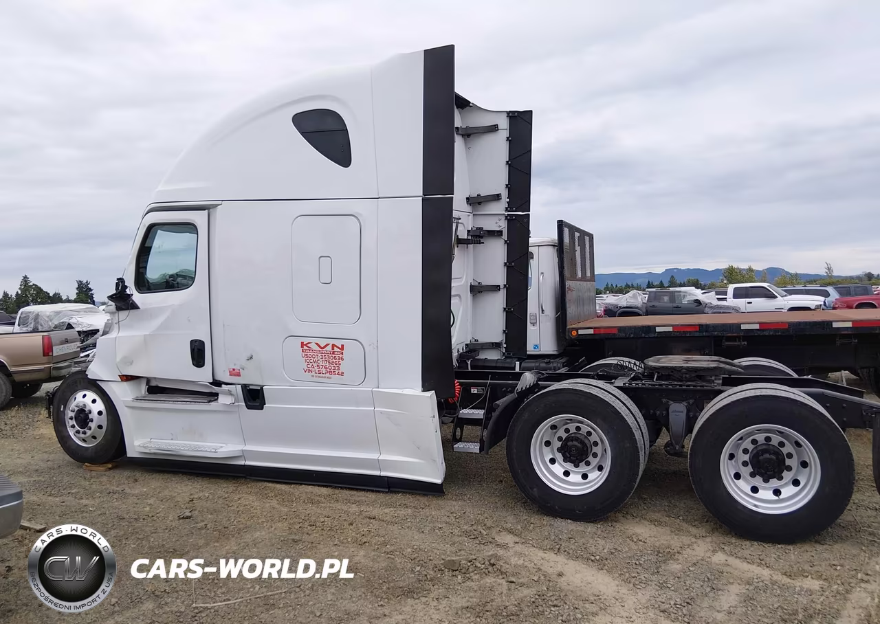 2020 Freightliner New Cascadia 126 VIN:3AKJHHDRXLSLP8542 - 18