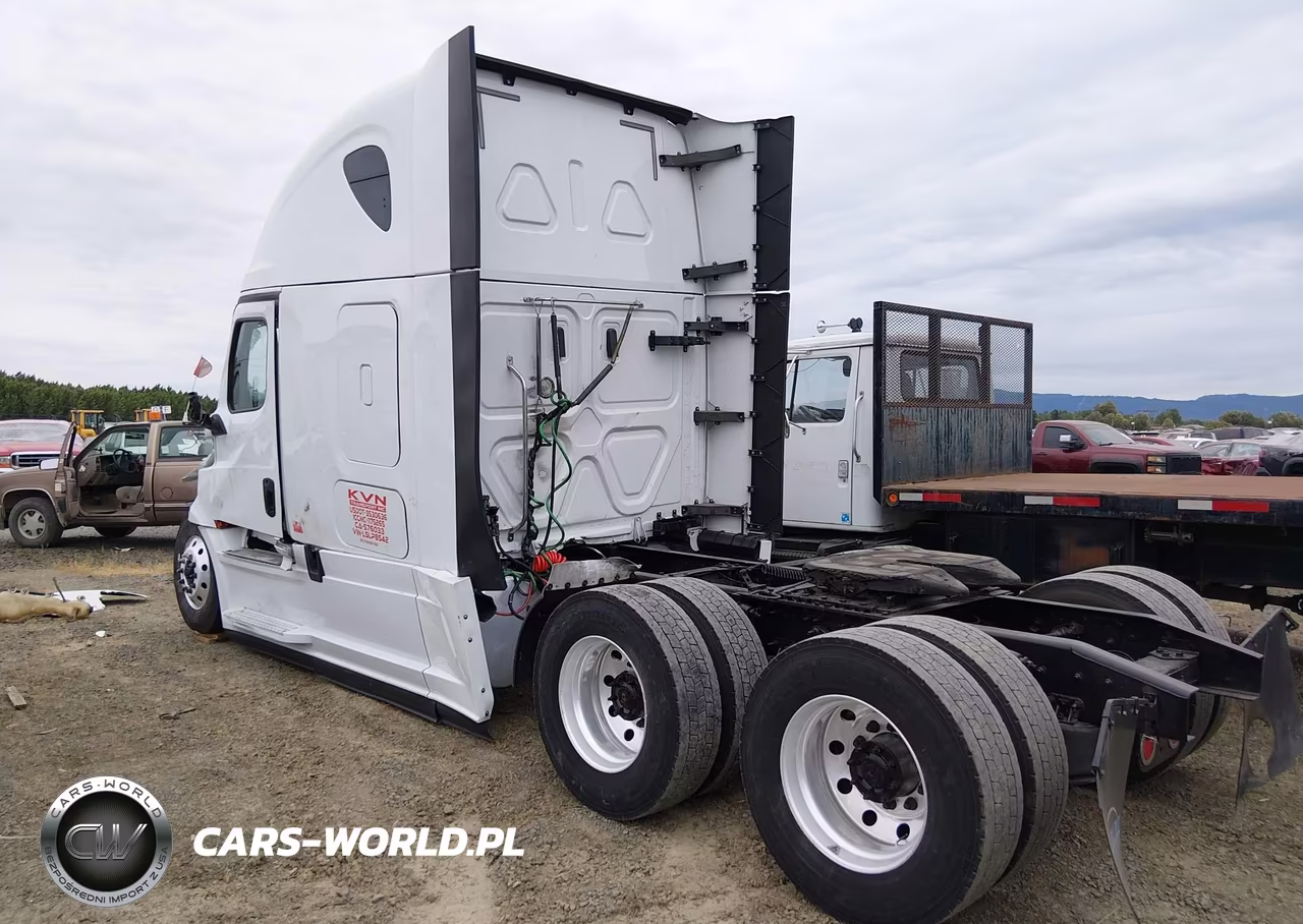 2020 Freightliner New Cascadia 126 VIN:3AKJHHDRXLSLP8542 - 3