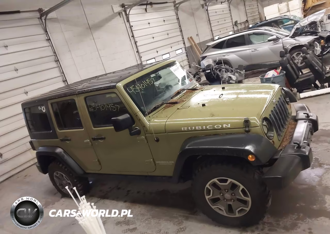 2013 Jeep Wrangler Unlimited Rubicon VIN:1C4HJWFG2DL554362 - 13