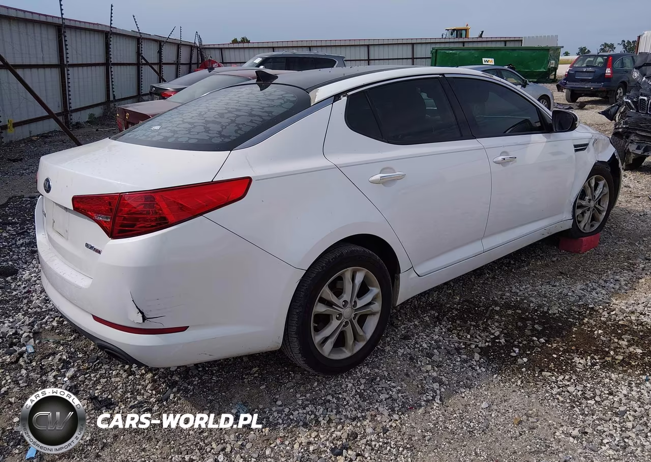 2013 Kia Optima Ex VIN:5XXGN4A73DG256883 - 4