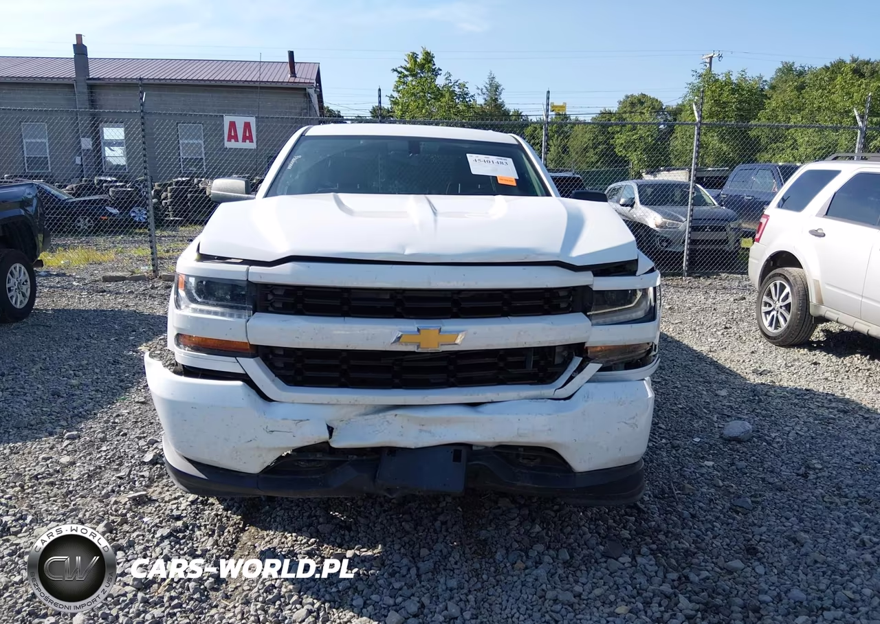 2017 Chevrolet Silverado 1500 Custom VIN:1GCVKPEH8HZ142384 - 12