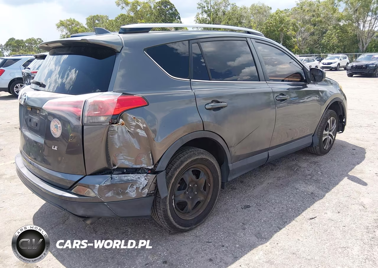 2017 Toyota Rav4 Le VIN:JTMZFREV2HJ106678 - 4