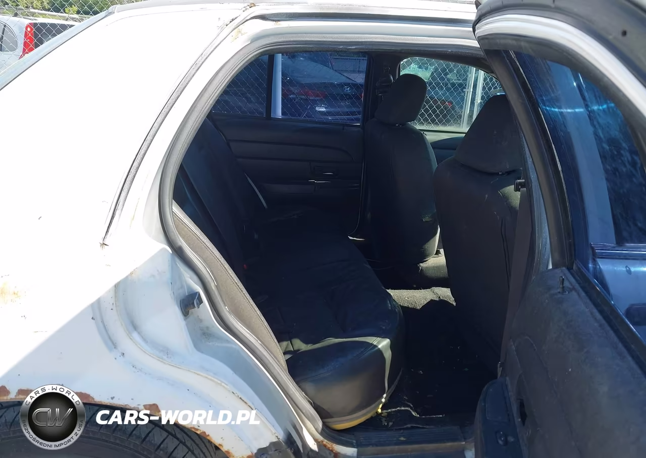 2008 Ford Crown Victoria Police-Police Interceptor VIN:2FAFP71V28X101102 - 8