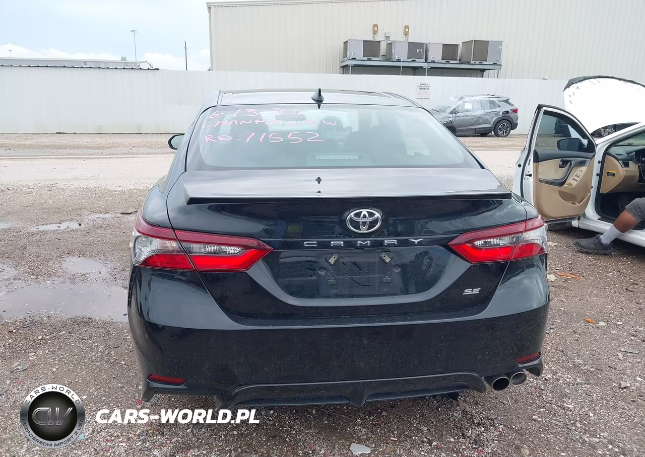 2024 Toyota Camry Se VIN:4T1G11AK3RU880002 - 17