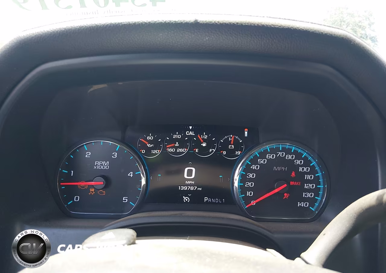 2018 GMC Sierra 2500Hd Denali VIN:1GT12UEY1JF206933 - 7
