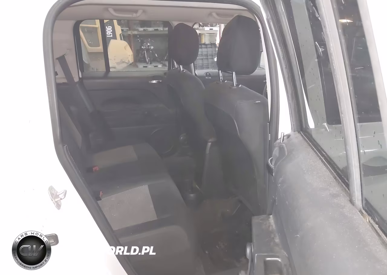 2014 Jeep Patriot Altitude VIN:1C4NJPBAXED757831 - 8