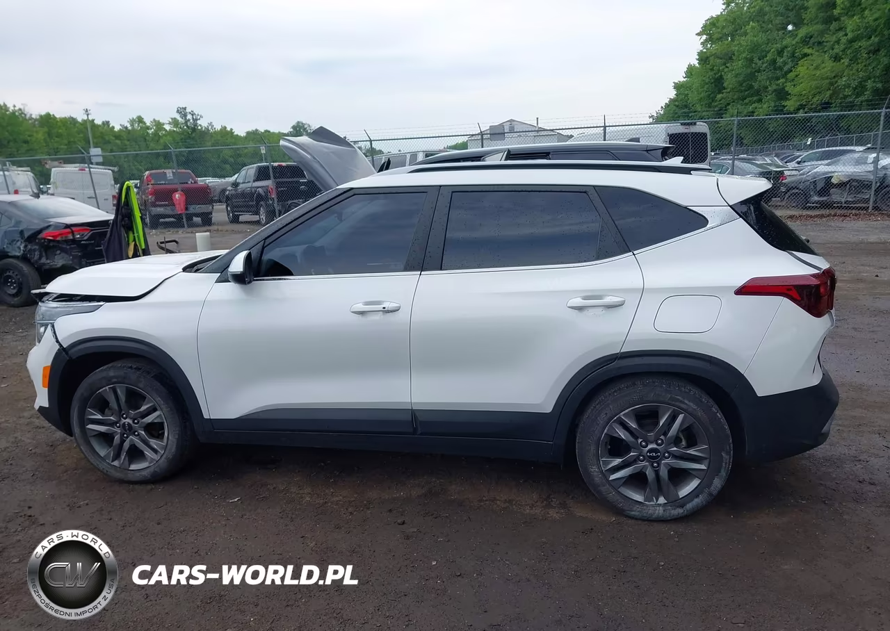 2023 Kia Seltos S VIN:KNDEU2AA1P7447323 - 14