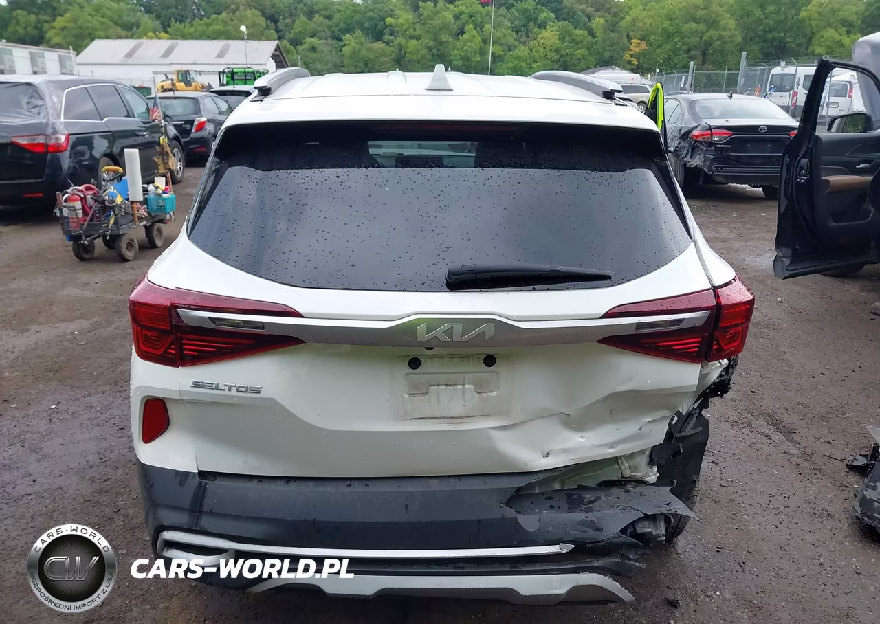 2023 Kia Seltos S VIN:KNDEU2AA1P7447323 - 16