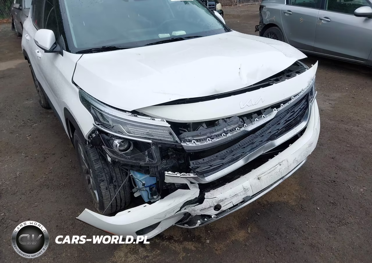 2023 Kia Seltos S VIN:KNDEU2AA1P7447323 - 6