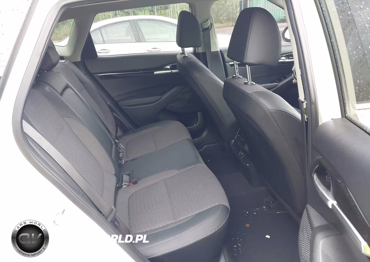 2023 Kia Seltos S VIN:KNDEU2AA1P7447323 - 8