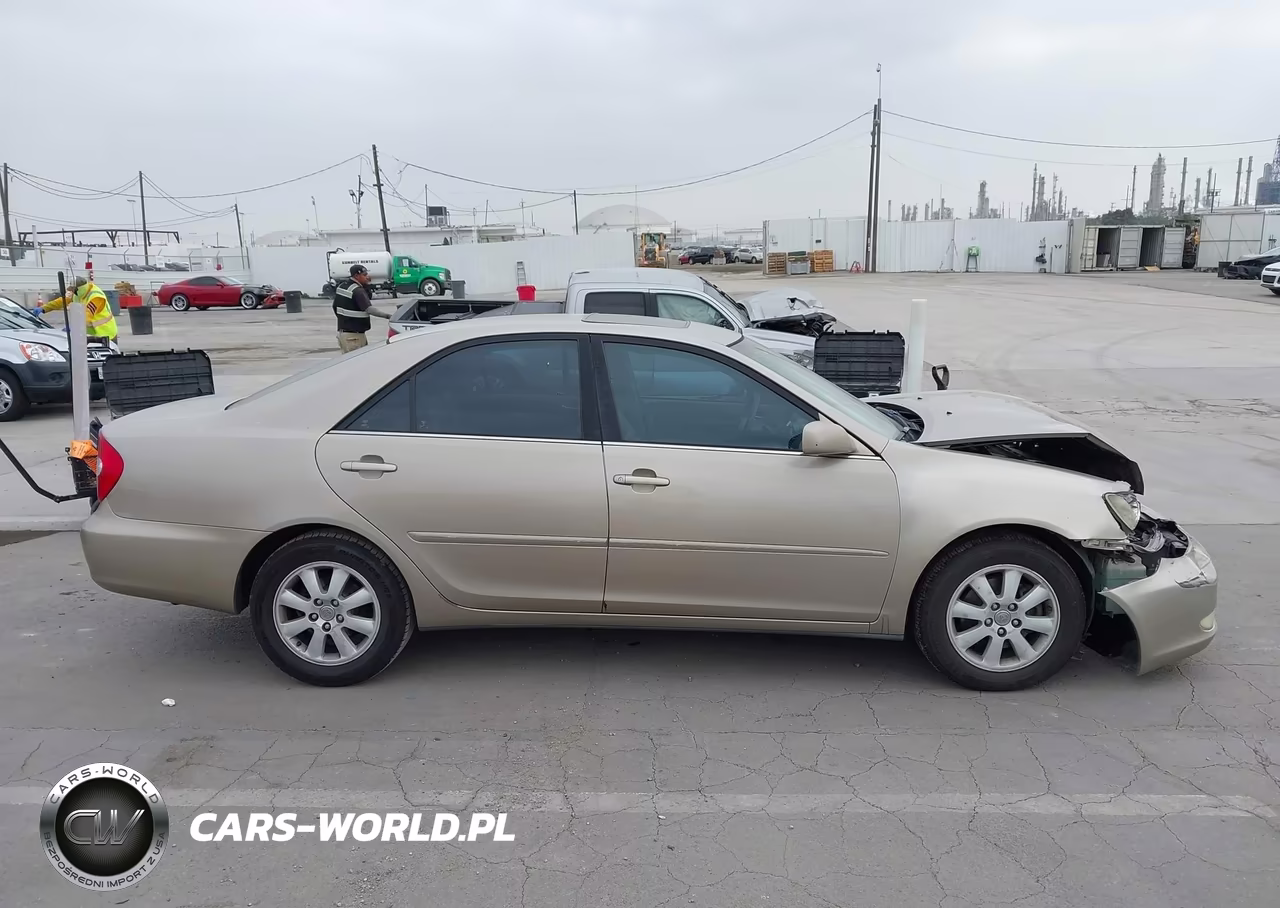 2003 Toyota Camry Xle V6 VIN:4T1BF32K13U052138 - 13