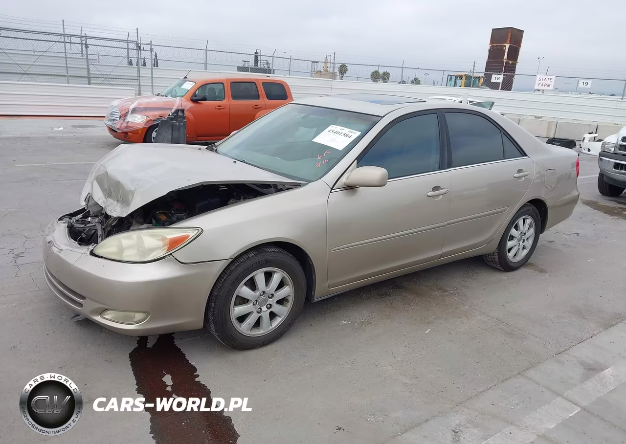 2003 Toyota Camry Xle V6 VIN:4T1BF32K13U052138 - 2