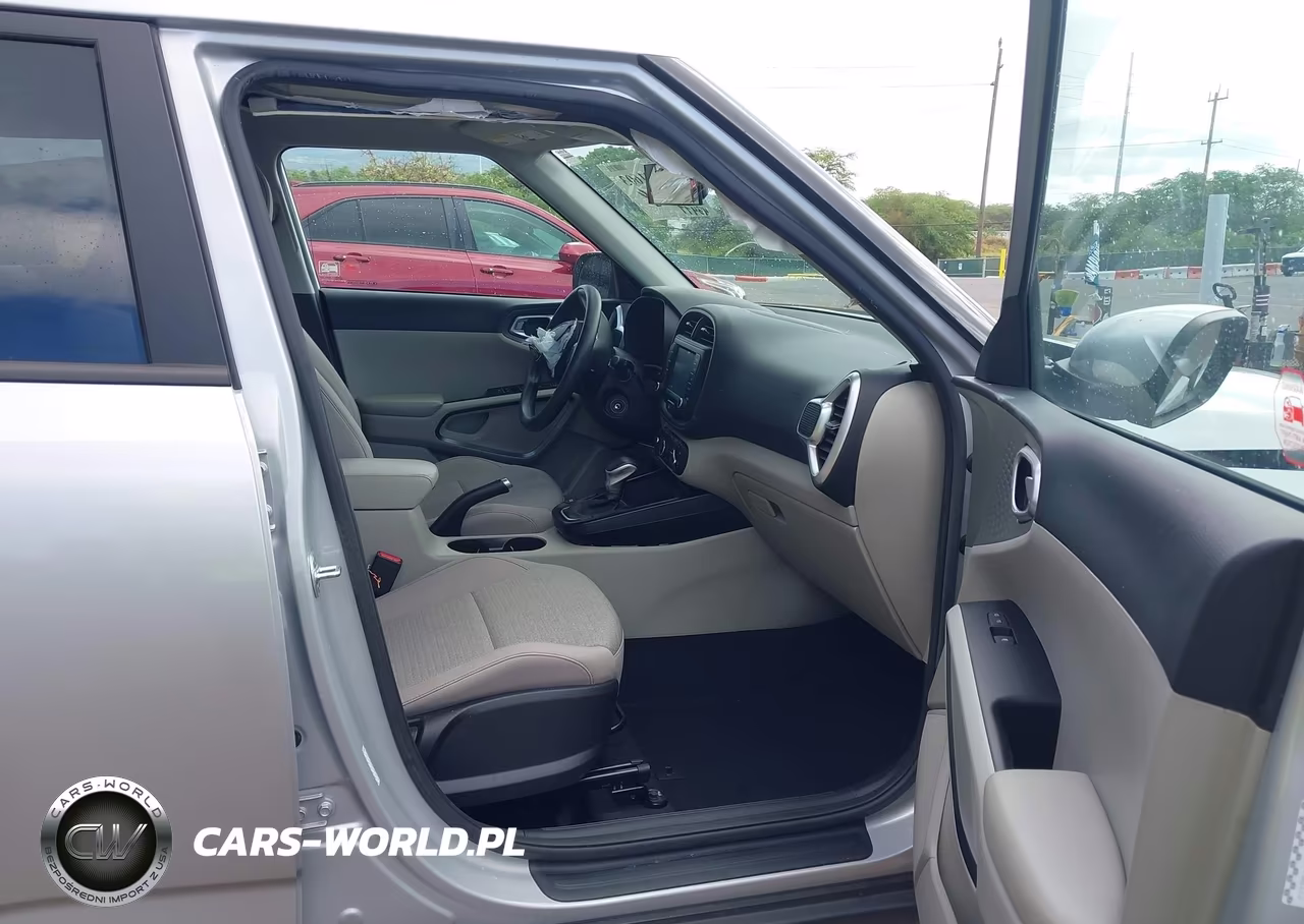 2021 Kia Soul S VIN:KNDJ23AU5M7762173 - 5