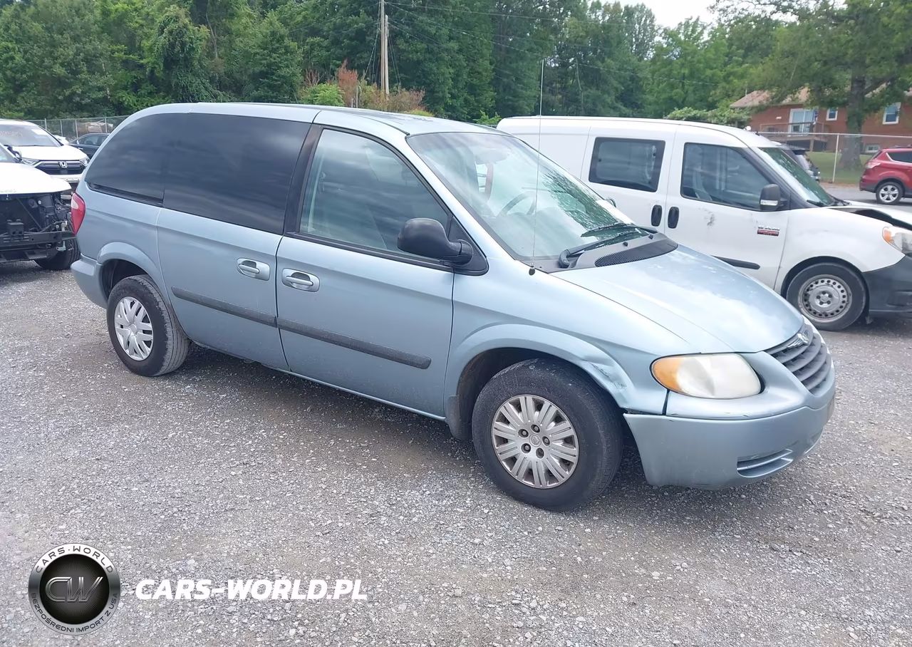 2005 Chrysler Town & Country