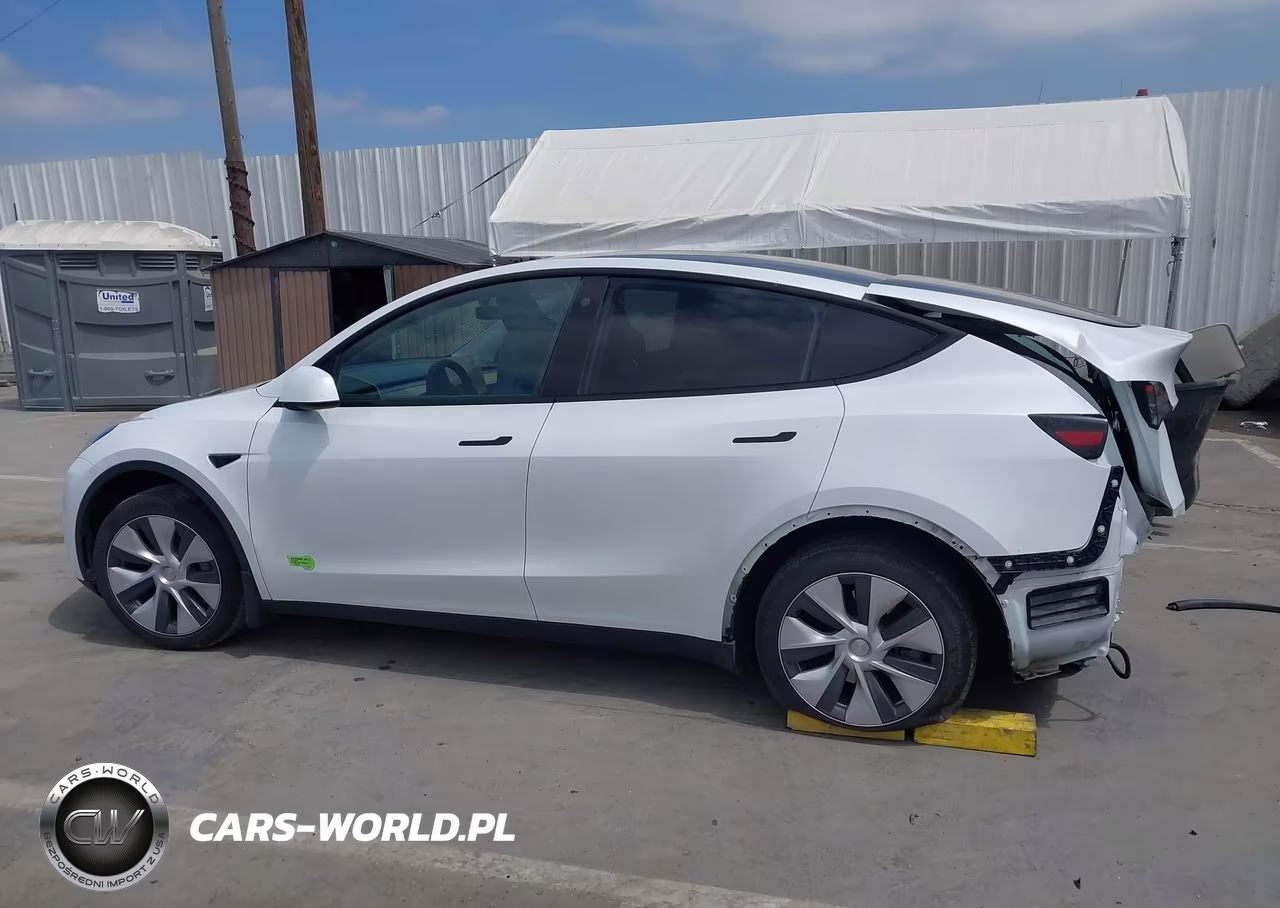 2023 Tesla Model Y Awd-Long Range Dual Motor All-Wheel Drive VIN:7SAYGDEE1PA078602 - 15