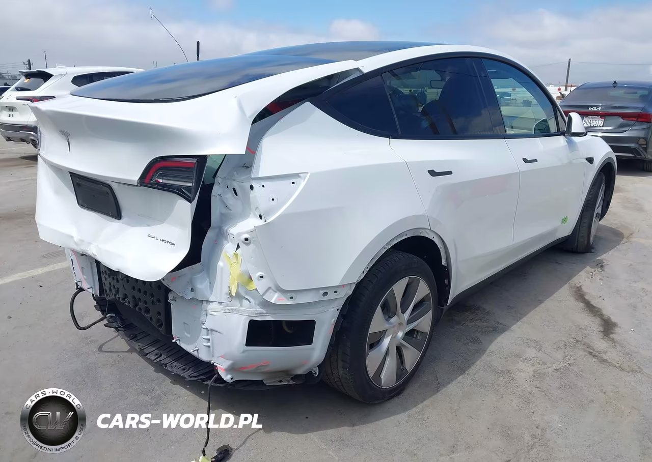 2023 Tesla Model Y Awd-Long Range Dual Motor All-Wheel Drive VIN:7SAYGDEE1PA078602 - 4