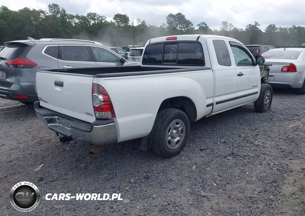2013 Toyota Tacoma VIN:5TFTX4CNXDX024665 - 4