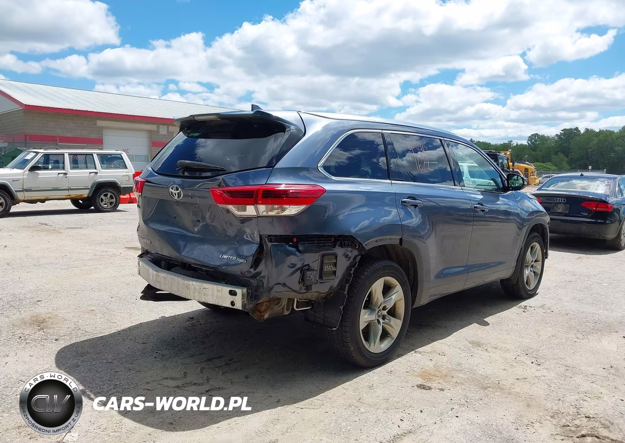 2018 Toyota Highlander Limited VIN:5TDDZRFH7JS809759 - 4