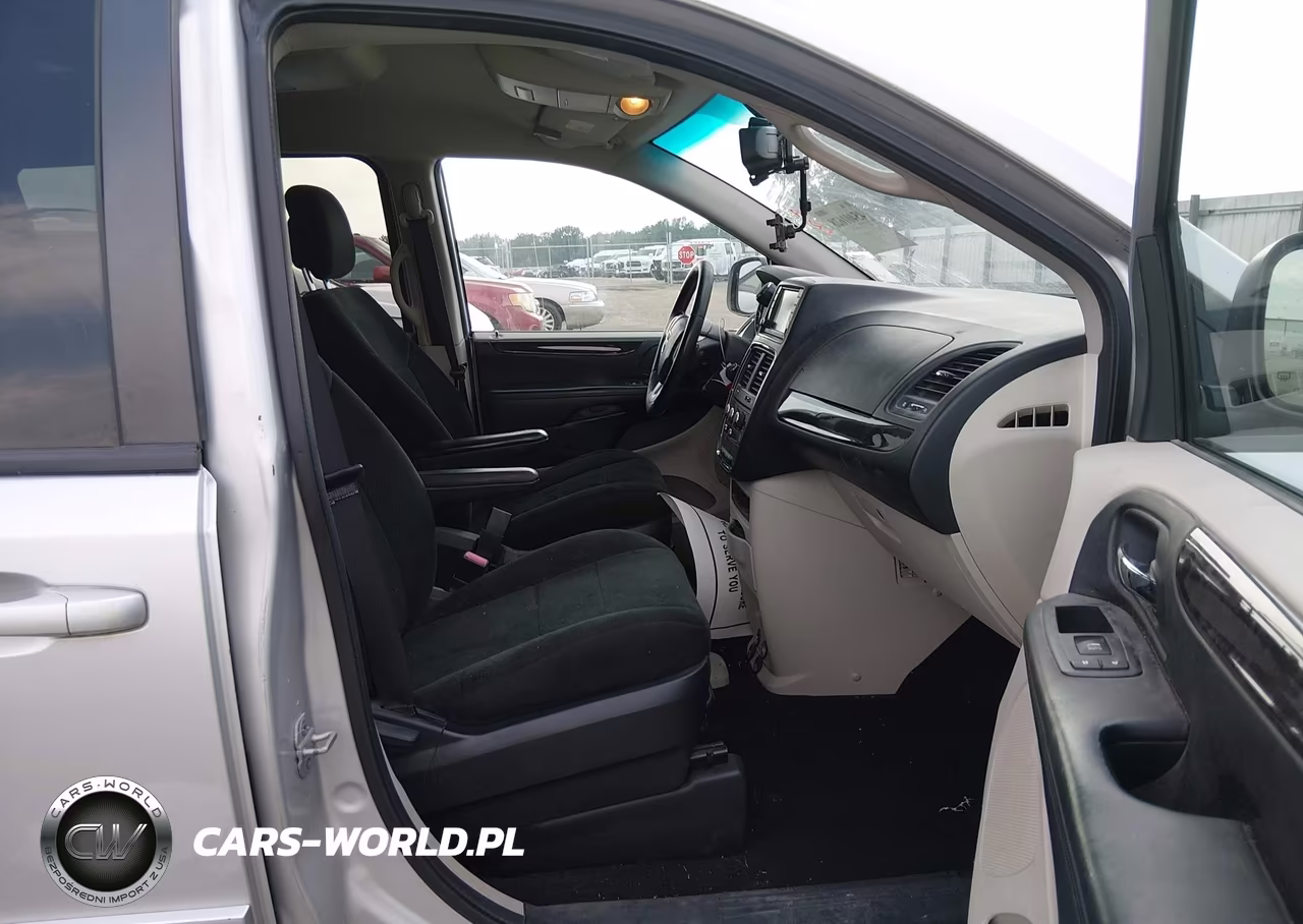 2012 Dodge Grand Caravan Sxt VIN:2C4RDGCG5CR114504 - 5