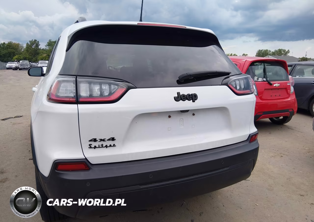 2023 Jeep Cherokee Altitude Lux 4X4 VIN:1C4PJMMB6PD107071 - 16