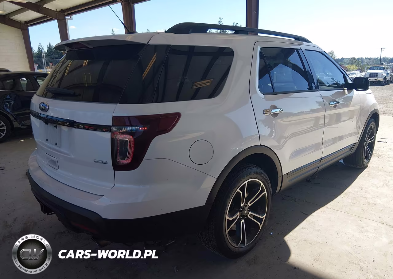 2013 Ford Explorer Sport VIN:1FM5K8GT5DGB84326 - 4