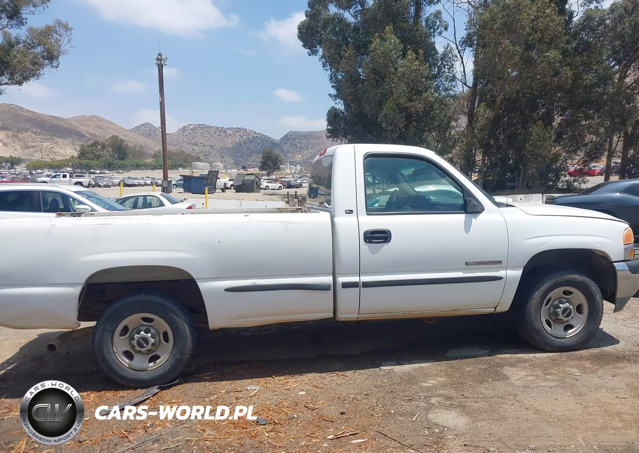 1999 GMC New Sierra 2500 Sl VIN:1GTGC24U2XE535763 - 13