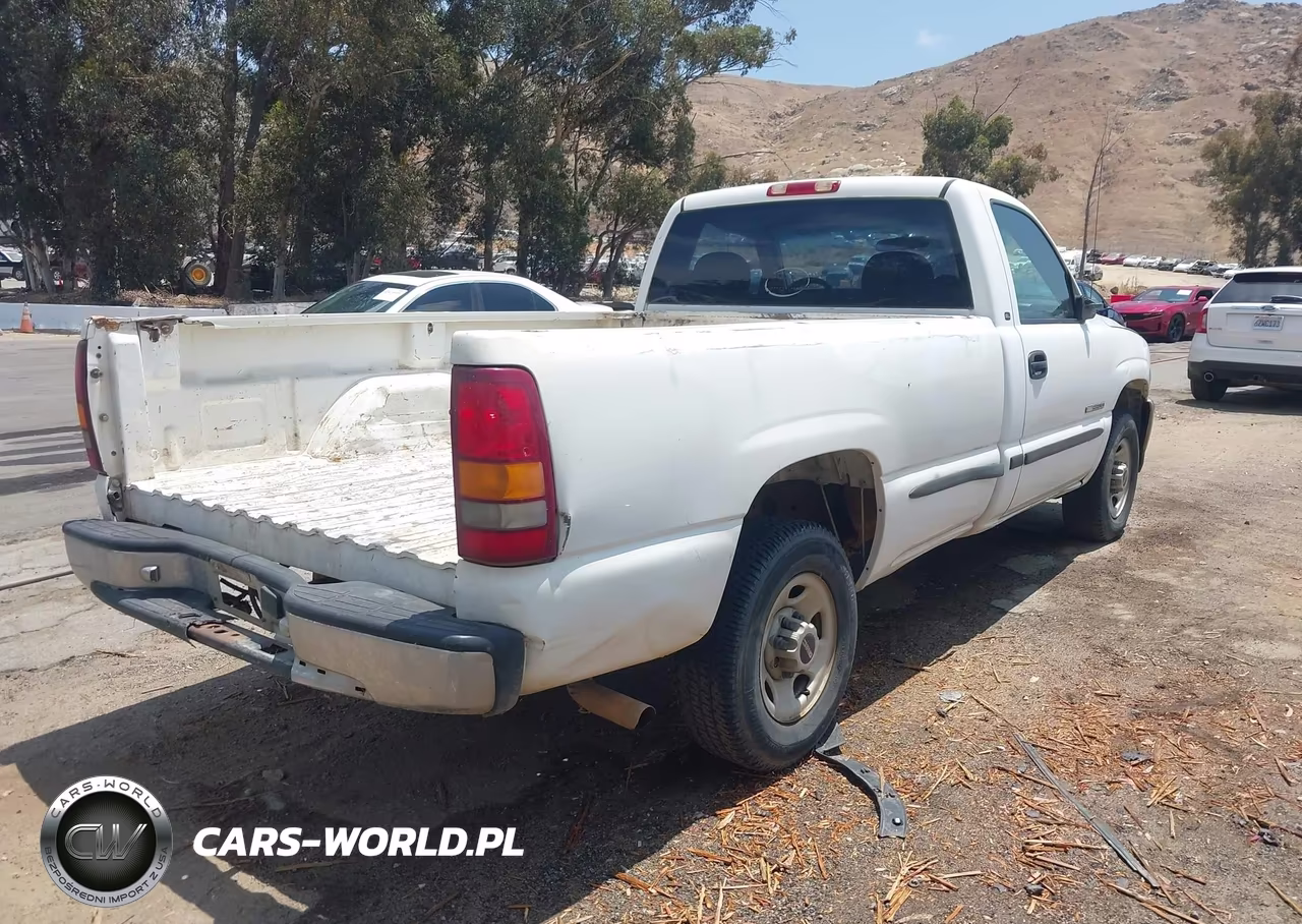 1999 GMC New Sierra 2500 Sl VIN:1GTGC24U2XE535763 - 4