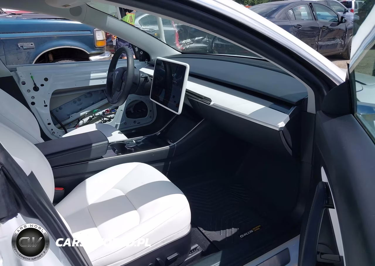 2020 Tesla Model 3 Standard Range Plus Rear-Wheel Drive-Standard Range Rear-Wheel Drive VIN:5YJ3E1EA3LF741125 - 5