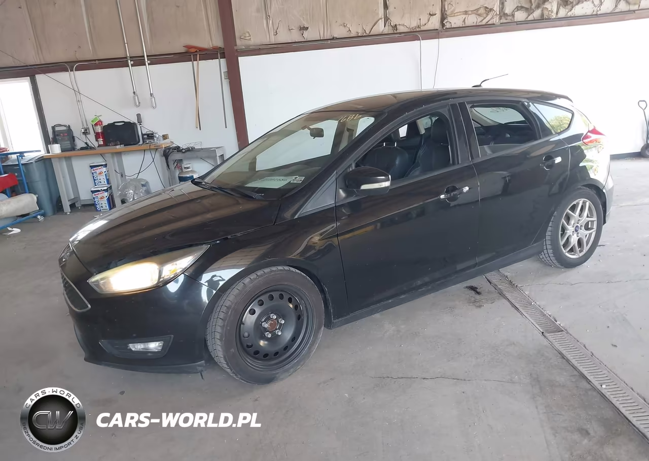 2015 Ford Focus Se VIN:1FADP3K20FL238036 - 2