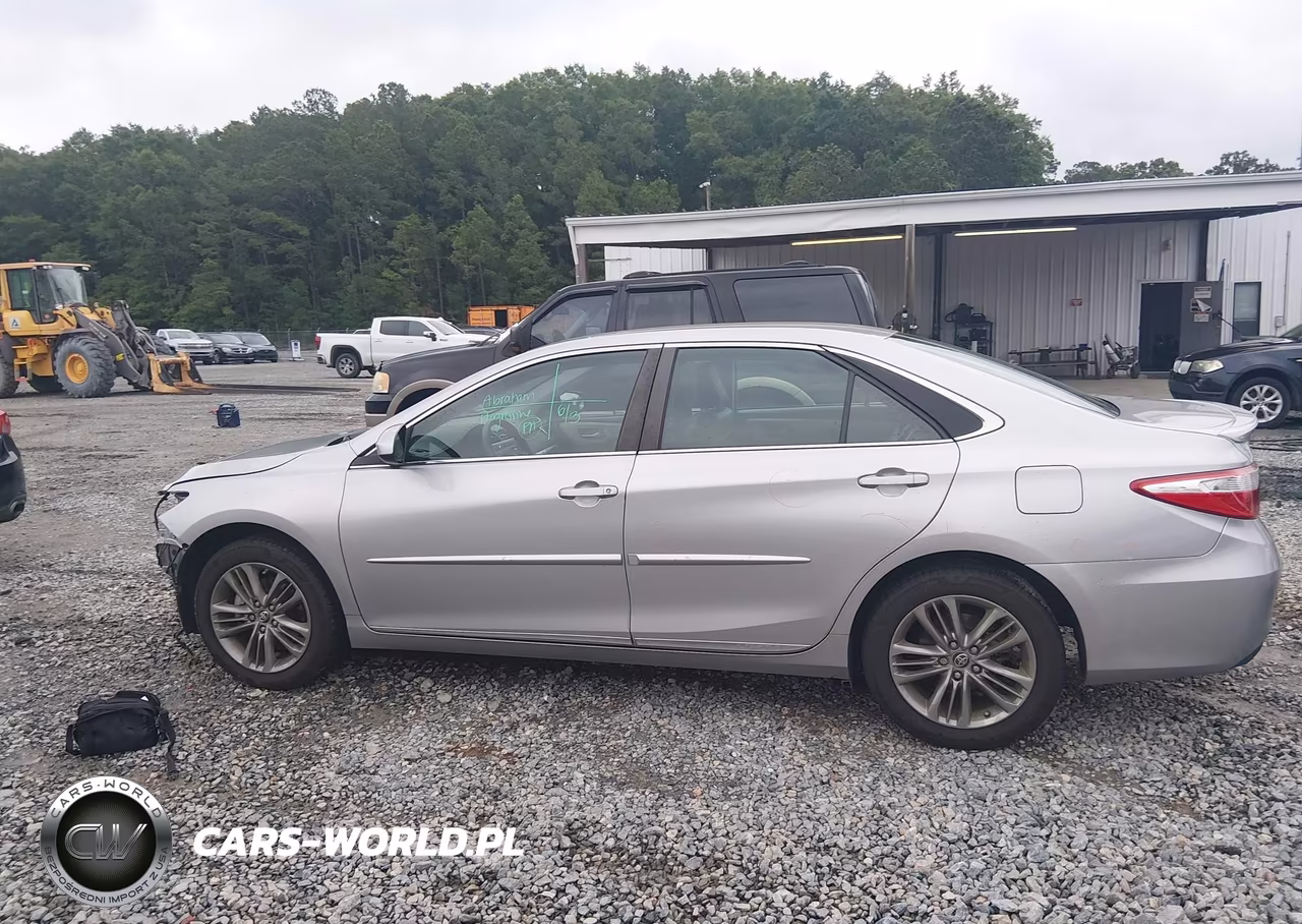 2017 Toyota Camry Se VIN:4T1BF1FK3HU684693 - 14