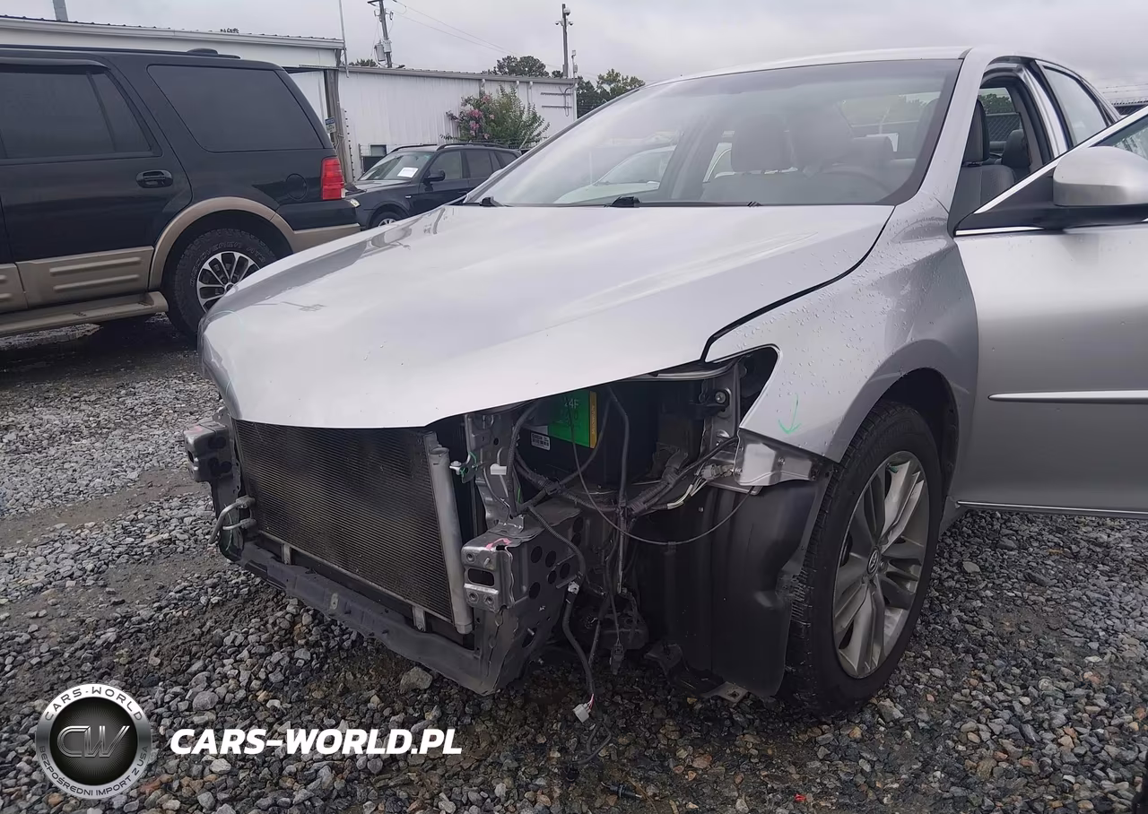 2017 Toyota Camry Se VIN:4T1BF1FK3HU684693 - 17