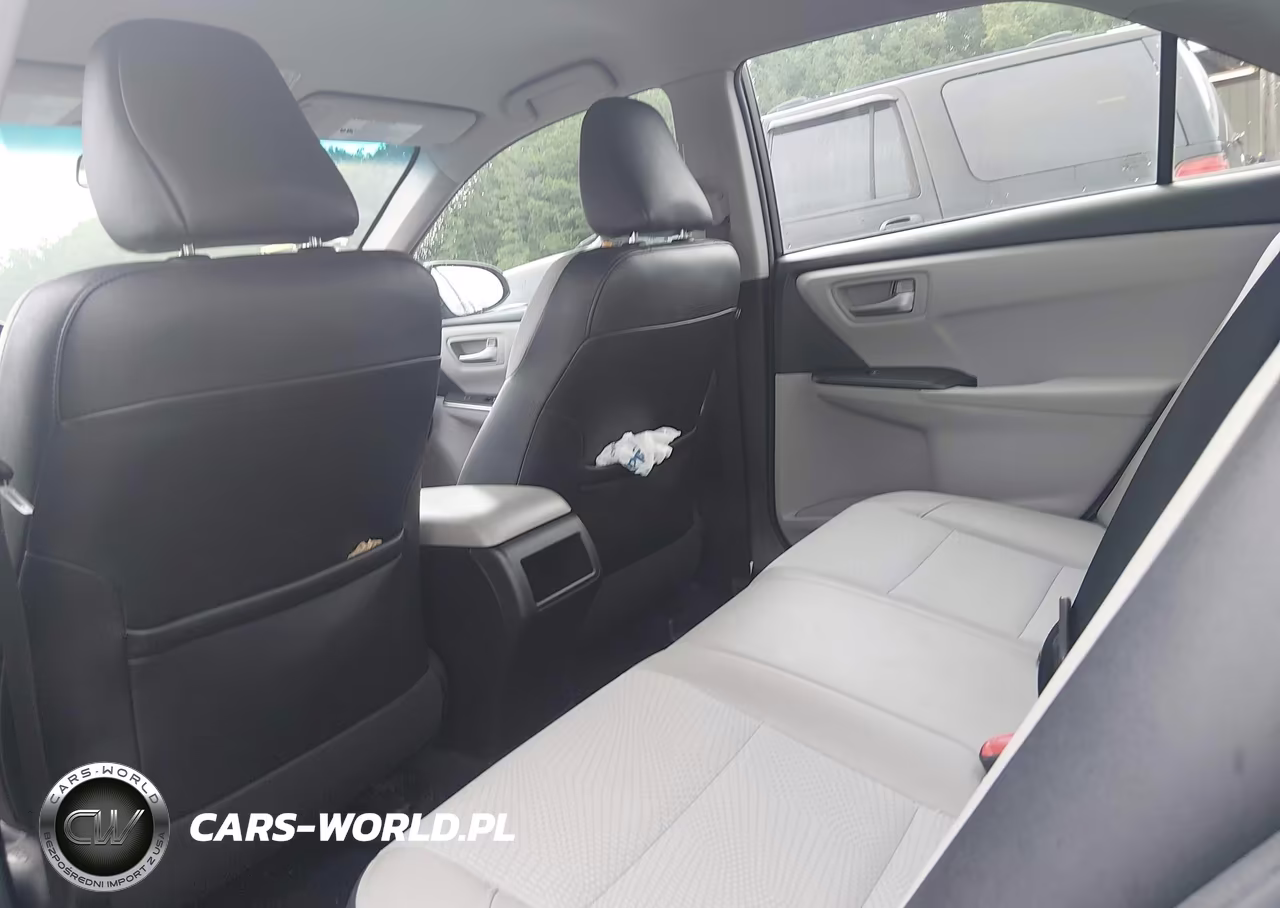 2017 Toyota Camry Se VIN:4T1BF1FK3HU684693 - 8