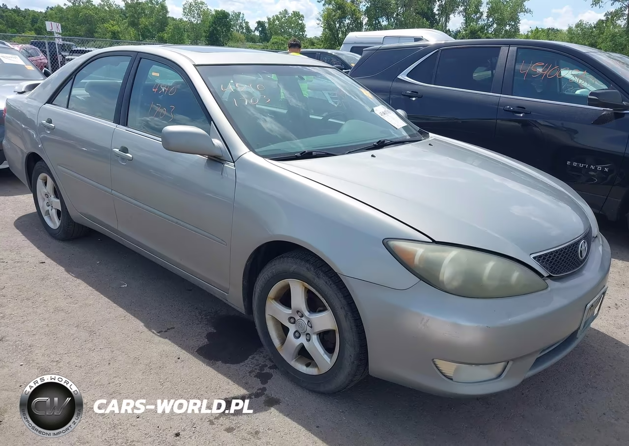 2005 Toyota Camry Se – zdjęcie 1 z 16