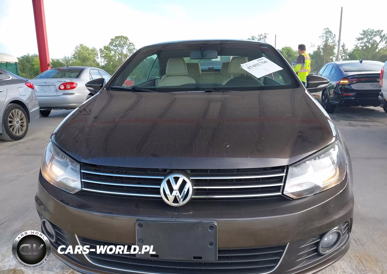 2015 Volkswagen Eos Komfort Edition VIN:WVWBW8AH3FV000418 - 6