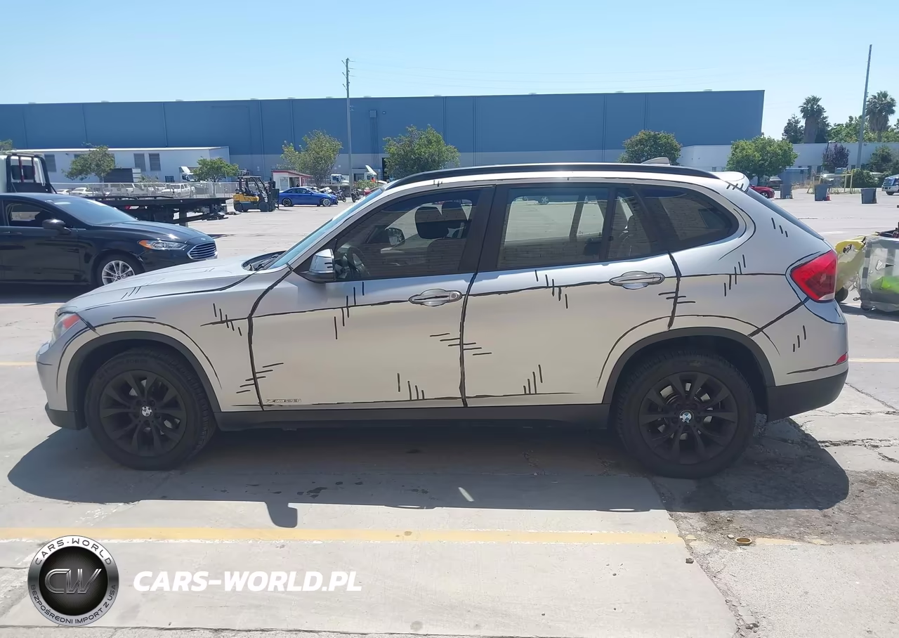 2013 BMW X1 xDrive28I VIN:WBAVL1C51DVR92083 - 14