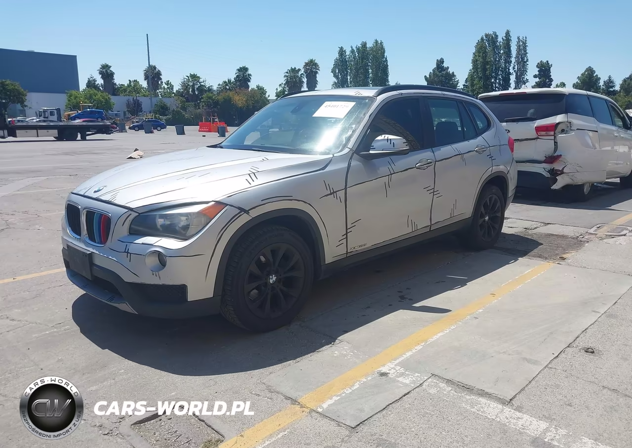 2013 BMW X1 xDrive28I VIN:WBAVL1C51DVR92083 - 2