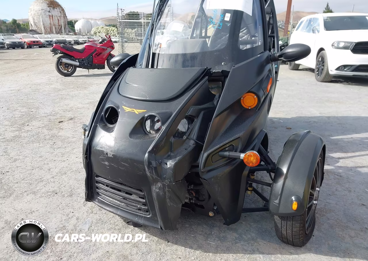 2019 Arcimoto Electric VIN:7F7ATR31XKER00052 - 14