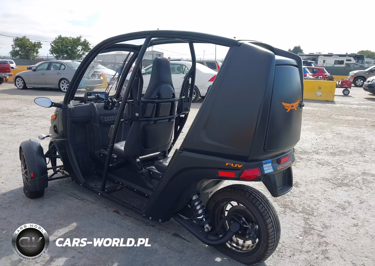2019 Arcimoto Electric VIN:7F7ATR31XKER00052 - 3