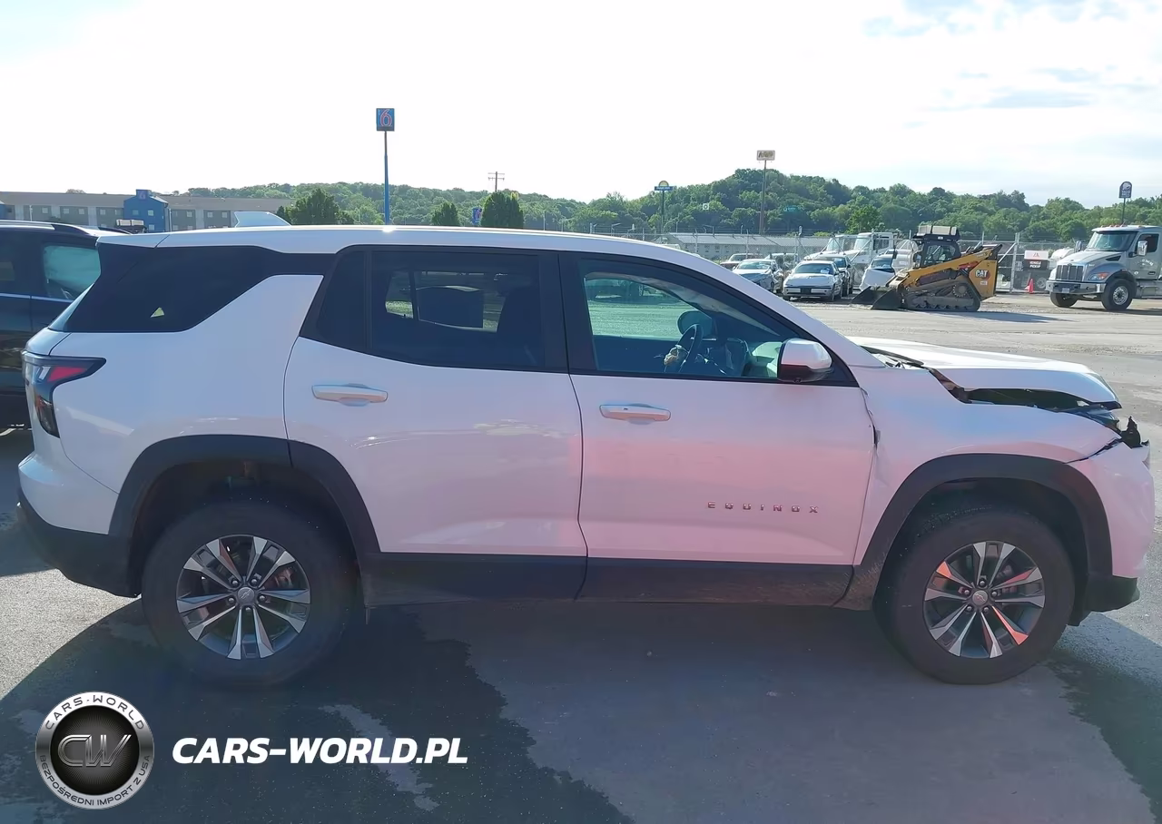 2026 Chevrolet Equinox Fwd Lt VIN:3GNAXHEG8TL145841 - 12