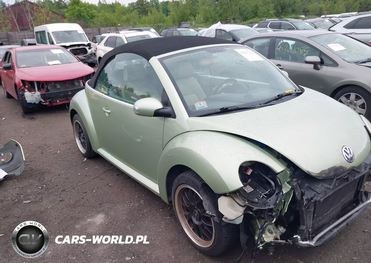 2009 Volkswagen New Beetle 2.5L – zdjęcie 1 z 11