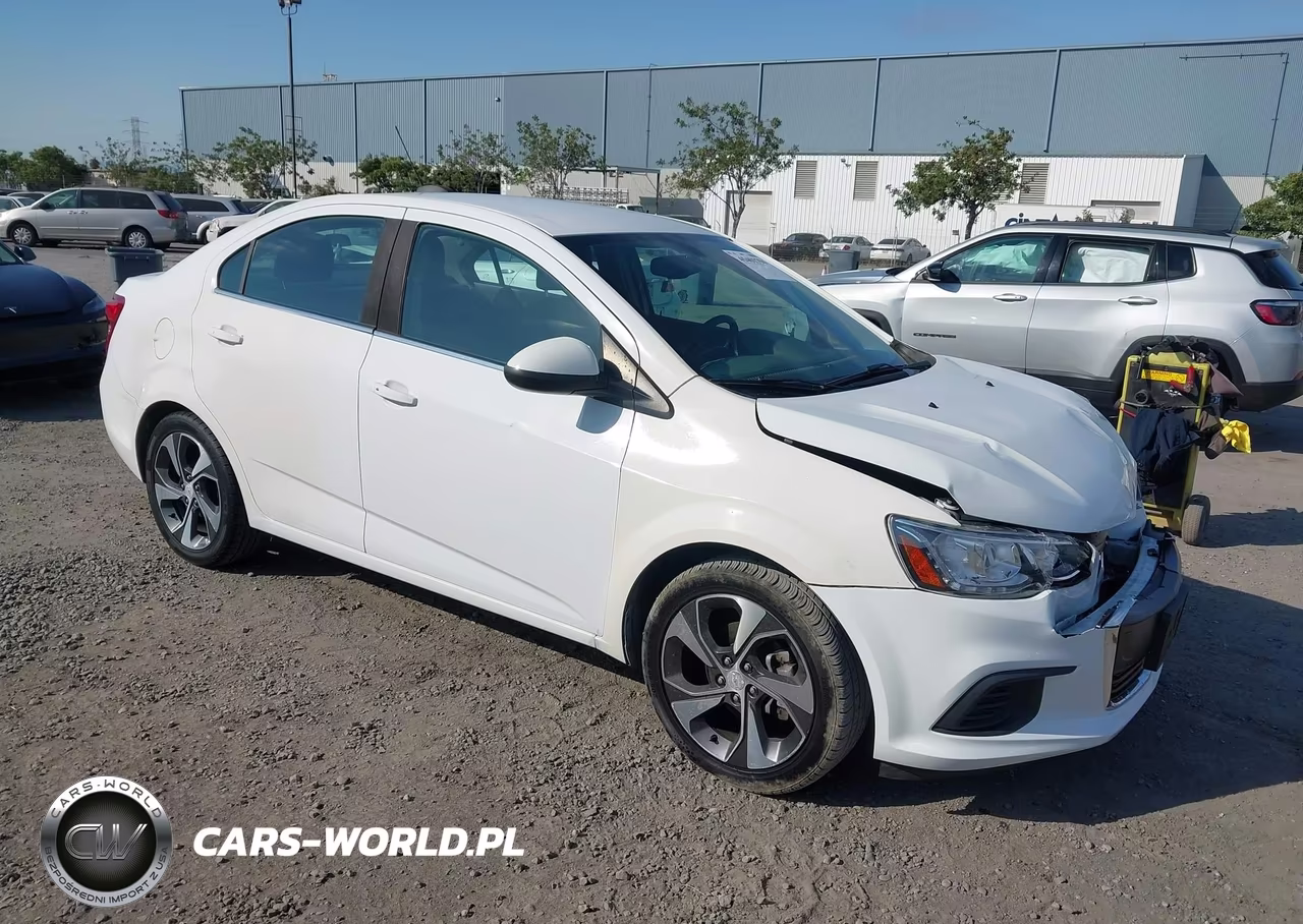 2018 Chevrolet Sonic Premier Auto – zdjęcie 1 z 16
