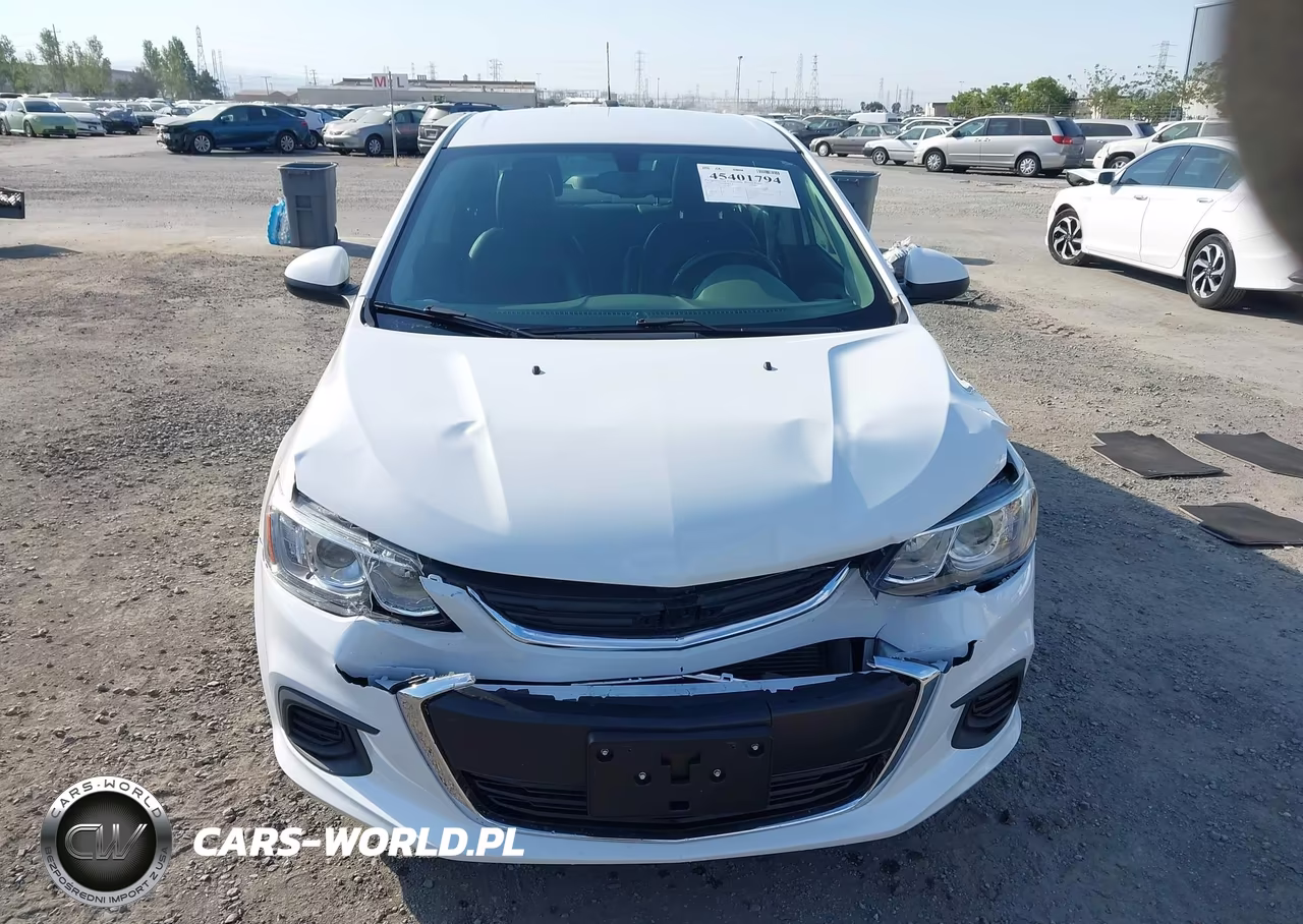 2018 Chevrolet Sonic Premier Auto VIN:1G1JF5SB1J4133982 - 12