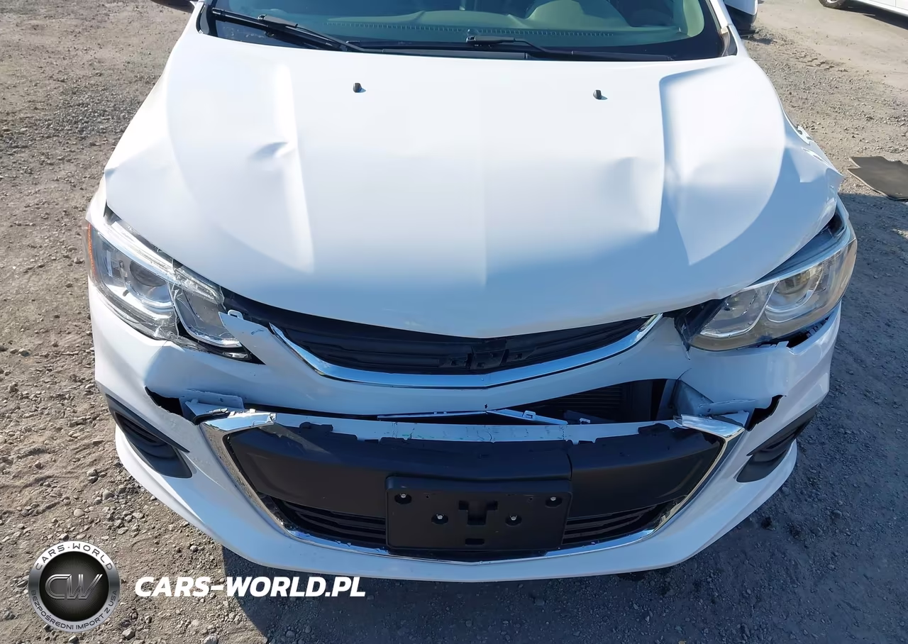 2018 Chevrolet Sonic Premier Auto VIN:1G1JF5SB1J4133982 - 6