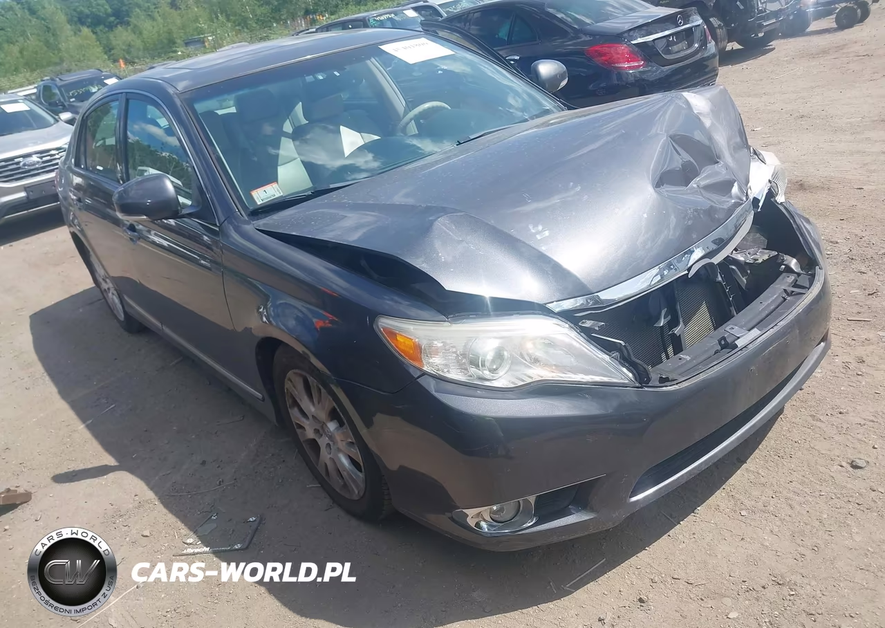 2011 Toyota Avalon – zdjęcie 1 z 16