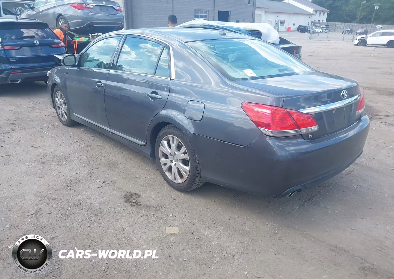 2011 Toyota Avalon VIN:4T1BK3DB8BU424727 - 3