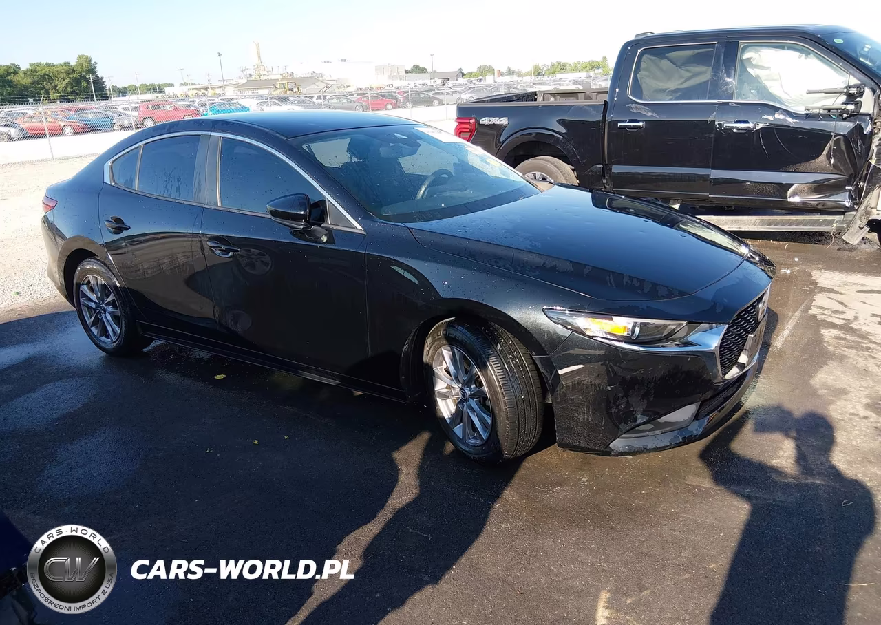 2021 Mazda Mazda3 2.5 S – zdjęcie 1 z 17