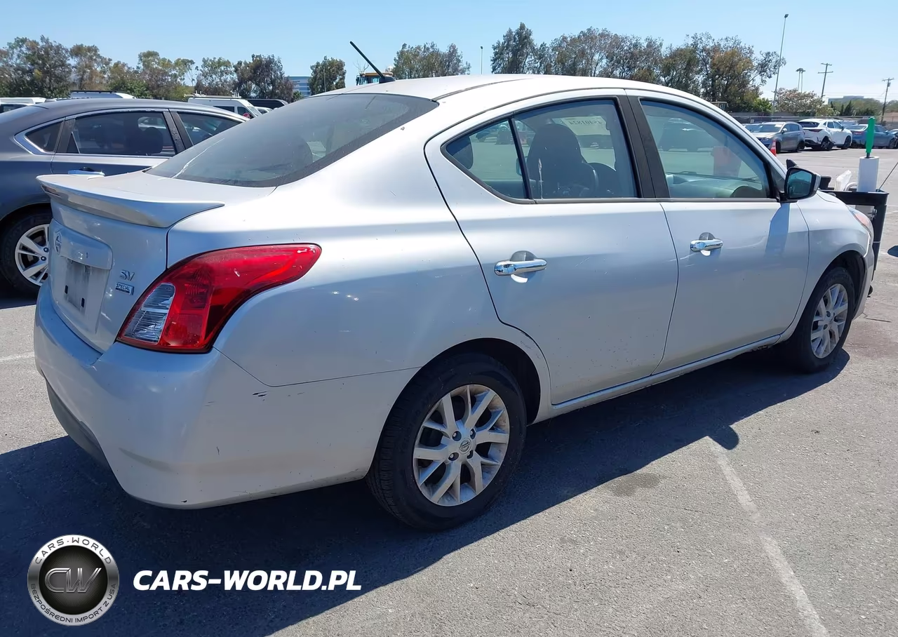 2018 Nissan Versa 1.6 Sv VIN:3N1CN7AP8JL879175 - 4