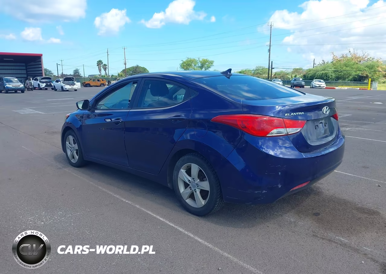 2012 Hyundai Elantra Gls VIN:5NPDH4AE3CH103304 - 3