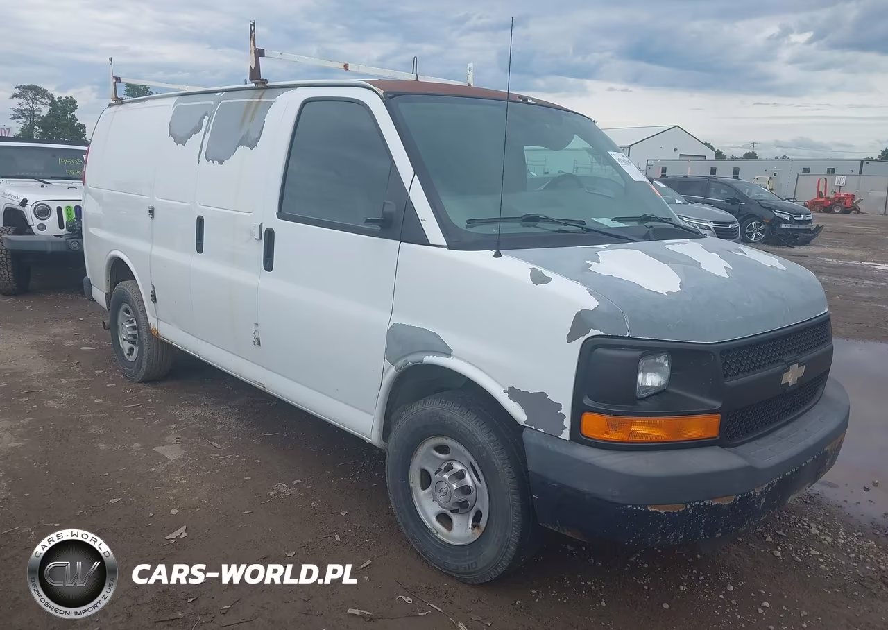2010 Chevrolet Express 2500 Work Van